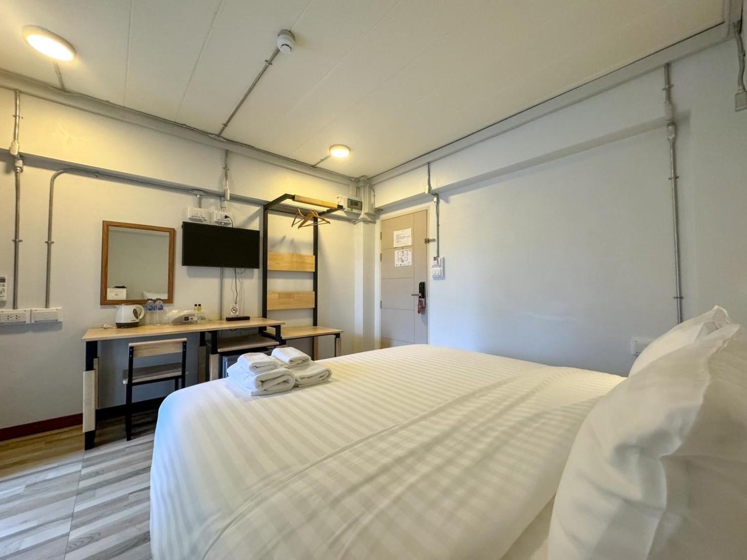 The Ten Hotel Thippanate Chiang Mai Exterior photo
